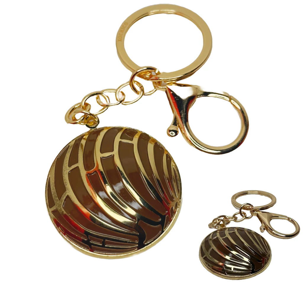 Concha Enamel Key Chain