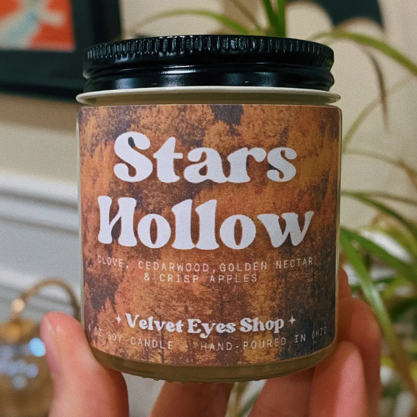 Stars Hollow Soy Candle 8oz.